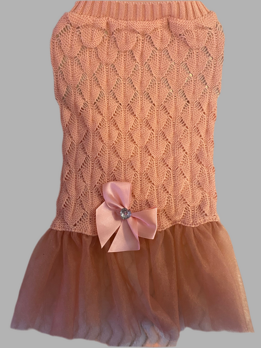 Chic and cute pink sweater dress